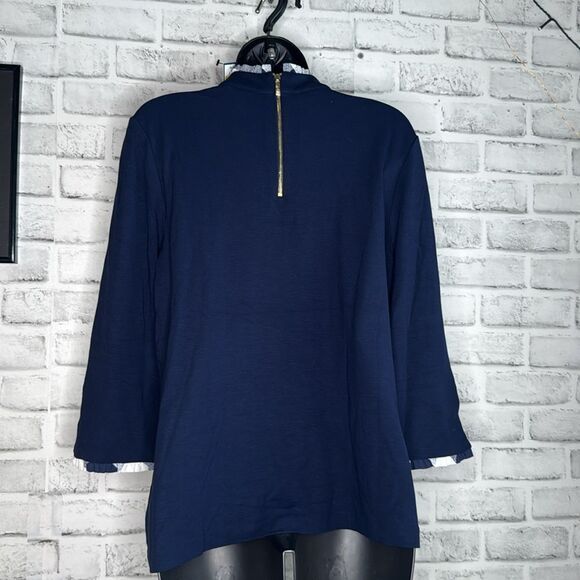 Crown & Ivy Blouse Sz Medium Navy Blue Knit Pullover V Neck Ruffle Edge Top Zip - Picture 4 of 6